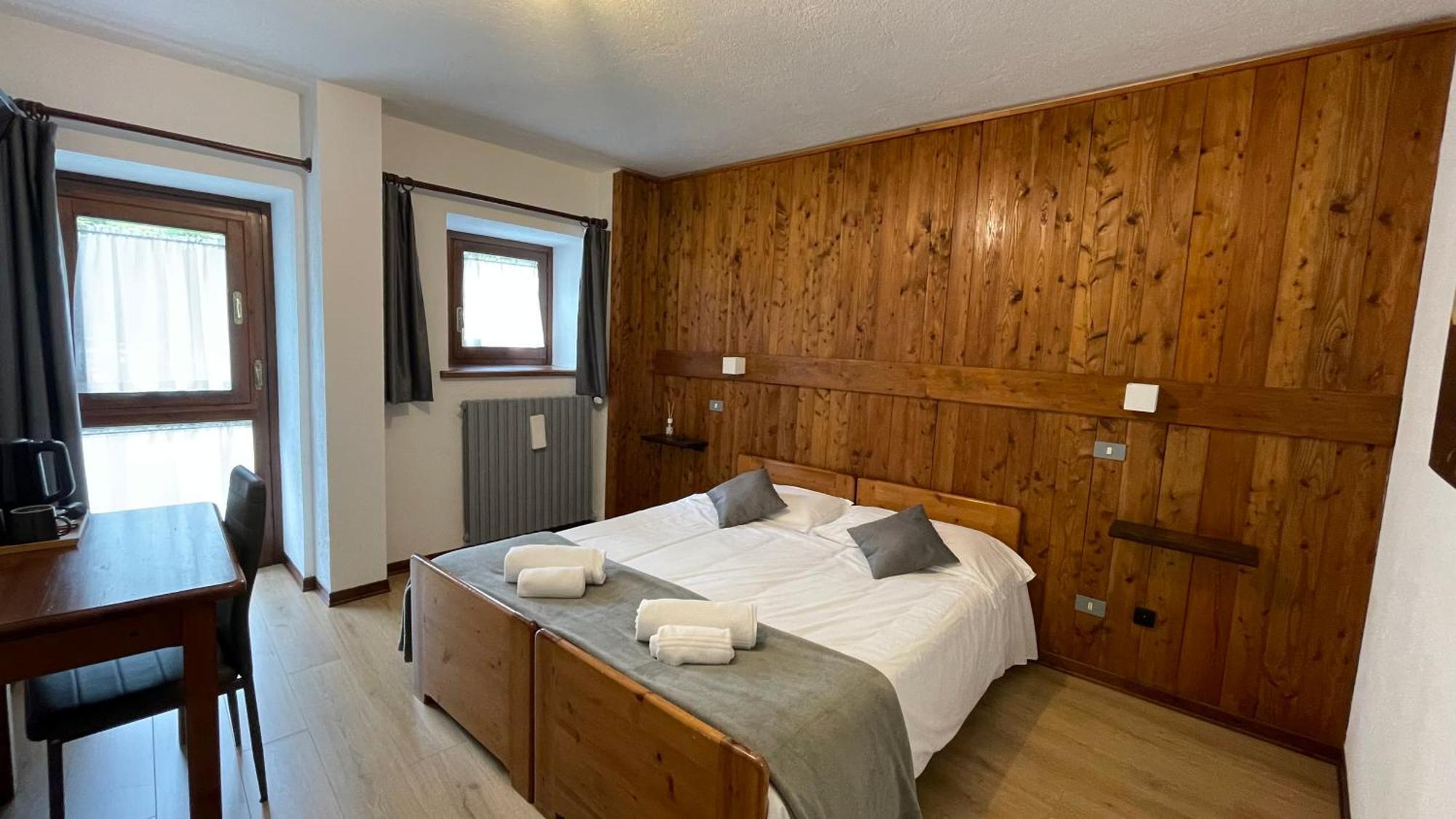 Chalet Bellevue Бардонеккія Екстер'єр фото